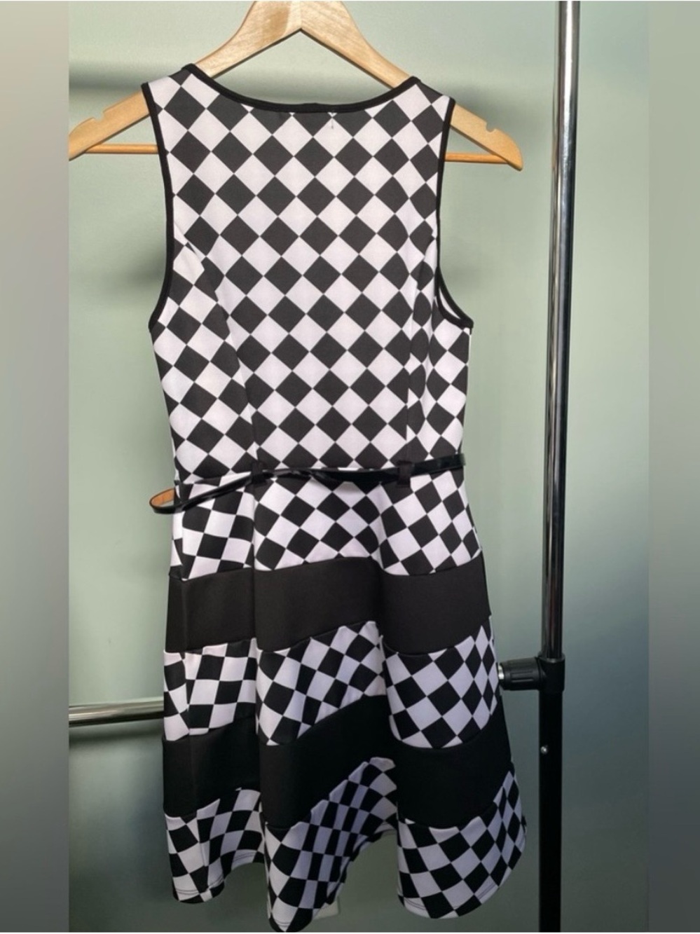 Monteau Black & White Diamond-Pattern Sleeveless A-Line Dress - Picture 4 of 4